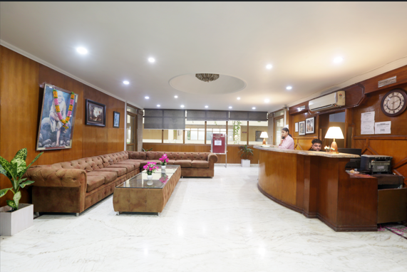 Poolside celebrations and parties at Club Platinum Resort